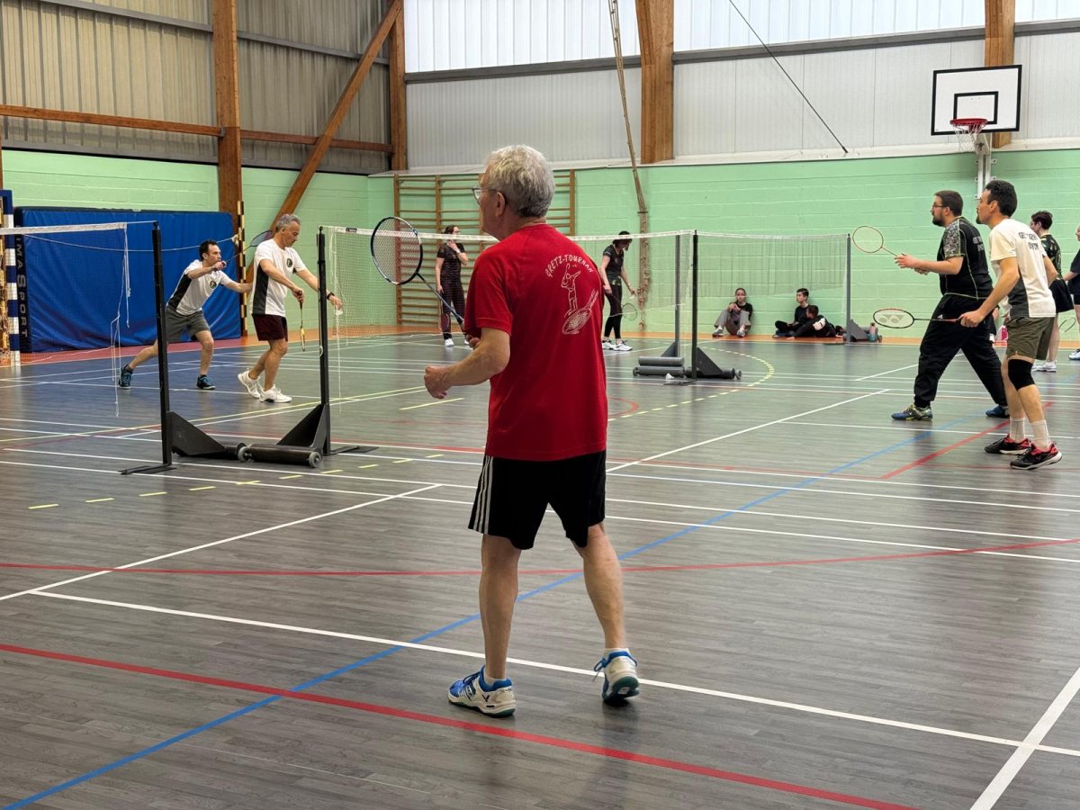 Tournoi de Pâques SCGT Badminton