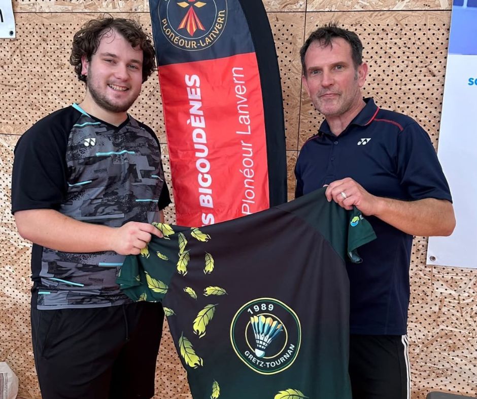 Les plumes bigoudènes doubles